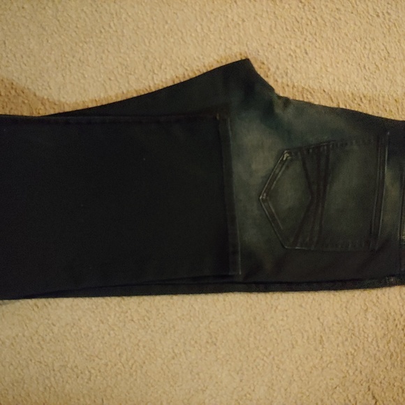 Jeans - Picture 2 of 2